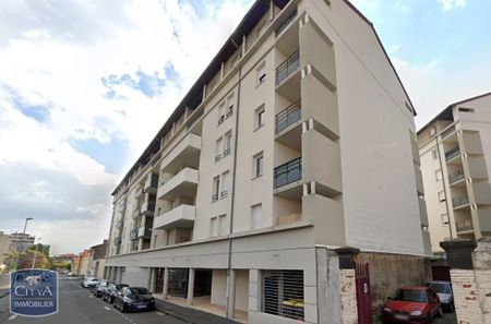 Location Appartement 2 pièces 47m² CLERMONT FERRAND 63000 - Photo 3