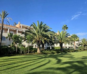 3 bedroom luxury Apartment for rent in Estepona, Spain - Photo 6