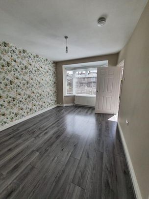 68 Eskdale Gardens, Belfast, BT14 7NQ - Photo 1