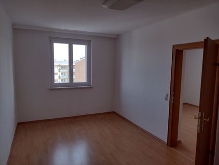 geräumige 3-Raum Wohnung mit herrlichem Ausblick - Photo 5