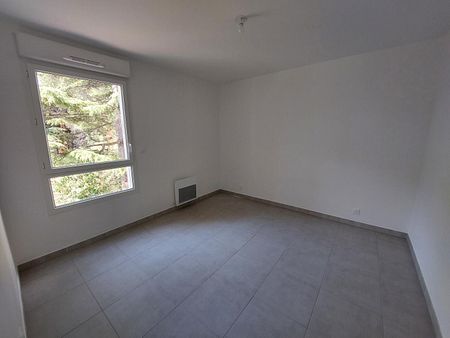 location Appartement T2 DE 39.06m² À MONTPELLIER - Photo 2