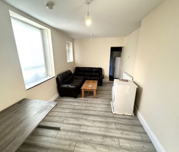 Llantwit Road, Treforest - Photo 1