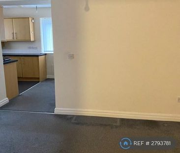 2 bedroom flat to rent - Photo 6