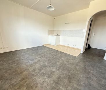 Location Appartement 1 pièce 20m² - Photo 3