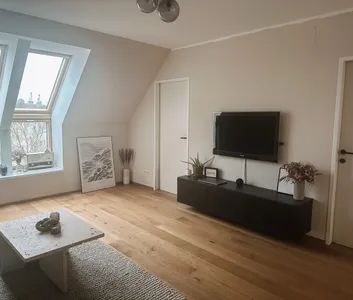 Helle 2,5-Zimmer-Wohnung mit großzügiger Wohnküche in 1200 Wien - Foto 2