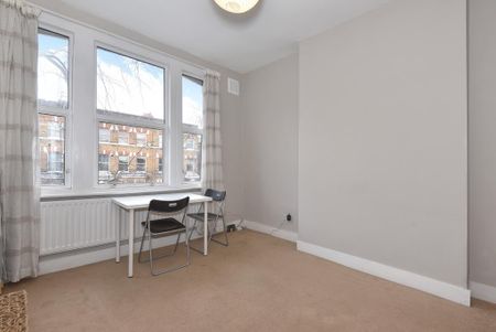 1 bedroom property to rent - Photo 2