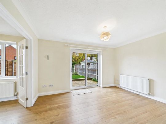 2 bedroom terraced house to rent - Photo 1