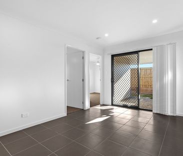 2/7 Ena Street - Photo 1