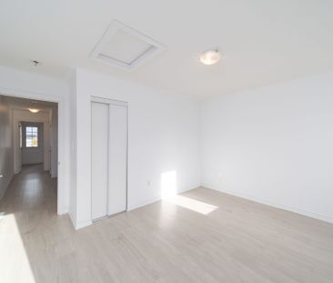 For Lease - 25 Tobias Lane, Barrie, Ontario - Photo 1