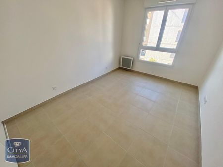 Location Appartement 2 pièces 40m² HYERES 83400 - Photo 2