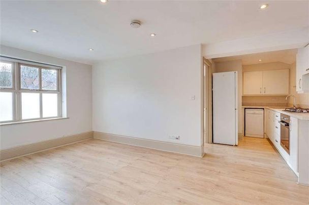 Quebec Road, Henley-on-thames, Oxfordshire, RG9 - Photo 1