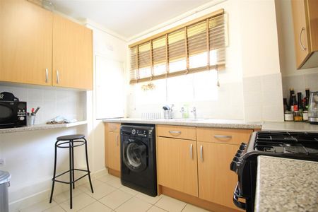 1 Bedroom Flat To Let - Photo 5