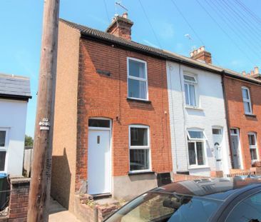 2 bedroom end of terrace house to rent - Photo 1