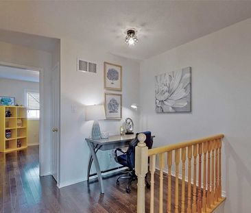 For Lease - 56 Collis Drive, Aurora, Ontario - Photo 5