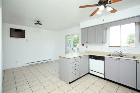 For Lease - 42 Tecumseh Avenue Unit# #4, Oshawa, Ontario - Photo 5