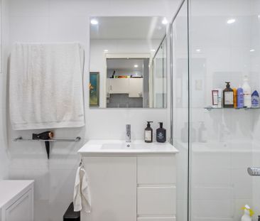 One Bedroom apartment in the heart of Teneriffe - Photo 5