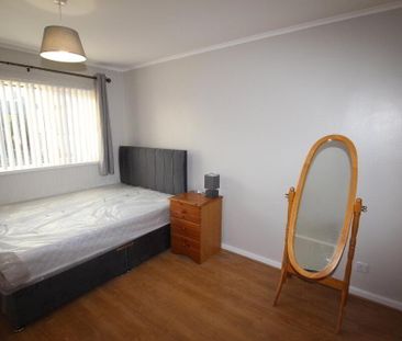 1 Crosby Street, Belfast, BT13 2HJ - Photo 4