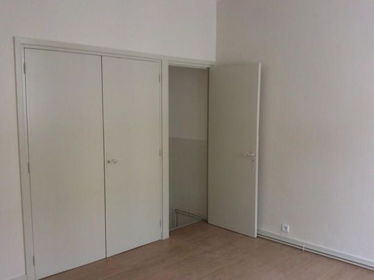 Location Appartement 1 pièce 40m² - Photo 1