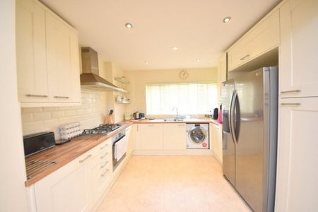 Blind Lane, Flackwell Heath, High Wycombe,HP10 - Photo 3