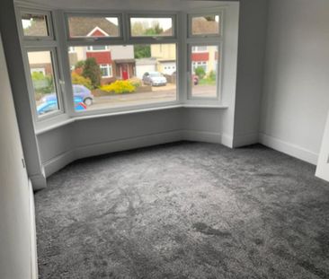 4 bedroom semi-detached house to rent - Photo 5