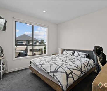 Modern 3-Bedroom Home in Desirable Keysborough Location - Photo 2