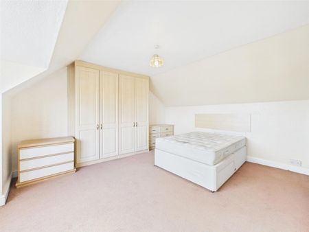 2 BED Flat To rent - Photo 2