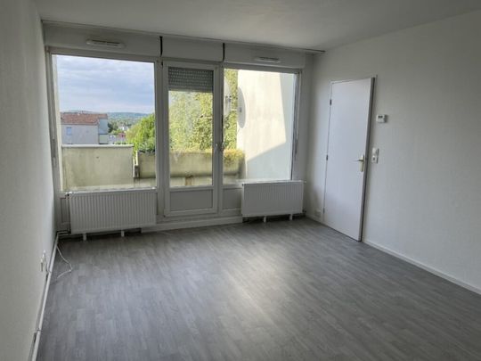Appartement 3 pièces à - Photo 1