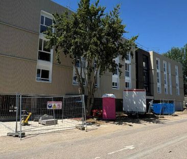 F2 - METZ TECHNOPOLE - RESIDENCE DE SERVICES - PROCHE GRANDES ECOLES - Photo 5