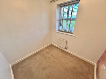 Oyster Way, Mansfield, Warsop - Photo 2