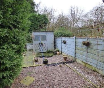 Charlestown Cottages, Whitfield, Glossop, High Peak, SK13 - Photo 4