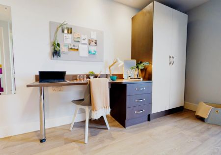 Diamond En Suite - Photo 2