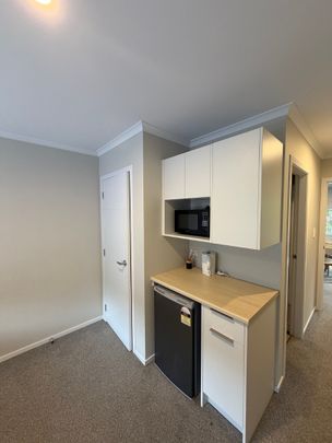 Brand New Studio Townhouse – Fully Furnished & All Utilities Included! - Photo 1