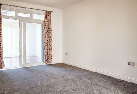 4 bed semi-detached house to rent in Homeway Road, Leicester, LE5 - Photo 2