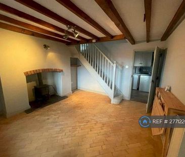 2 bedroom semi-detached house to rent - Photo 1