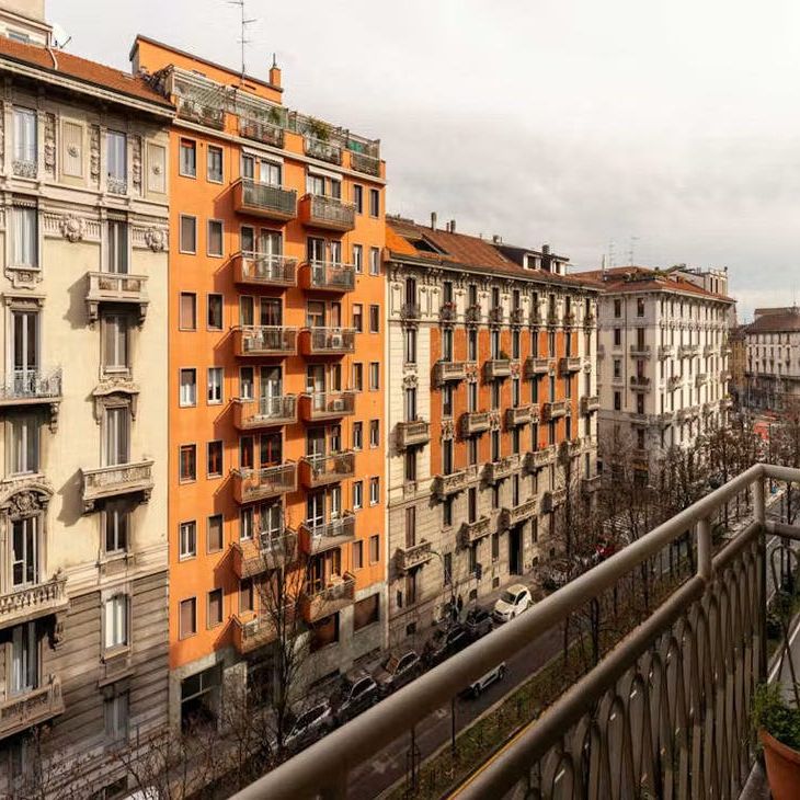 Via Giovanni Battista Pergolesi, Milan, Lombardy 20124 - Photo 1