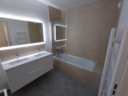 location Appartement T3 DE 81.61m² À ST GERMAIN EN LAYE - Photo 3