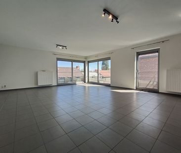 Appartement te huur in Pecq voor € 790 met 2 slaapkamers - Photo 2