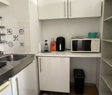 Appartement 1 pièces 37m2 REIMS 591 euros - Photo 3