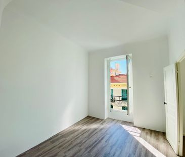 Location Appartement 3 pièces 74m² NICE 06000 - Photo 6