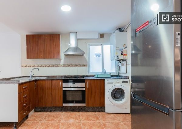 valencia, Valencian Community 46019