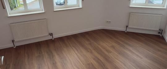 Frisch sanierte 4-Zimmer-Wohnung mit moderner EBK - Foto 1