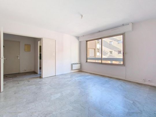 Location Appartement 2 pièces 53m² PERPIGNAN 66000 - Photo 1