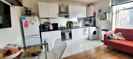 Cambridge Road, London - Photo 5