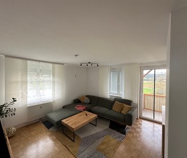 Helle 2-Zimmer-Wohnung mit Küche und Balkon - Foto 1