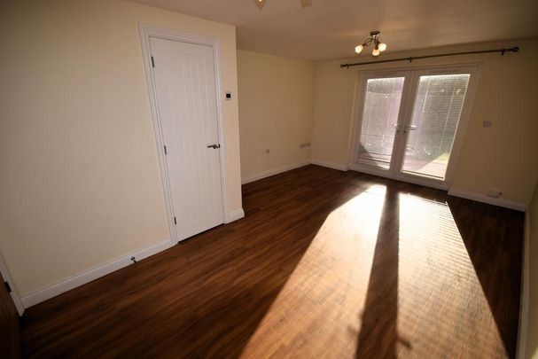 3 bedroom terraced house to rent - Photo 1