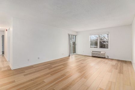 For Lease - 1099 Cadboro Road Unit# 301, Cyrville - Carson Grove - Pineview, Ontario - Photo 2