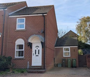 2 bedroom semi-detached house to rent - Photo 1