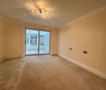 4 bedroom semi-detached house to rent - Photo 1