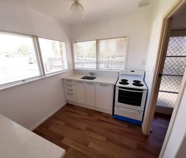 Devonport Gem - Photo 1