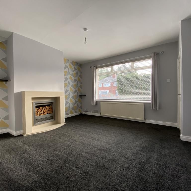 3 bedroom semi-detached house to rent - Photo 1